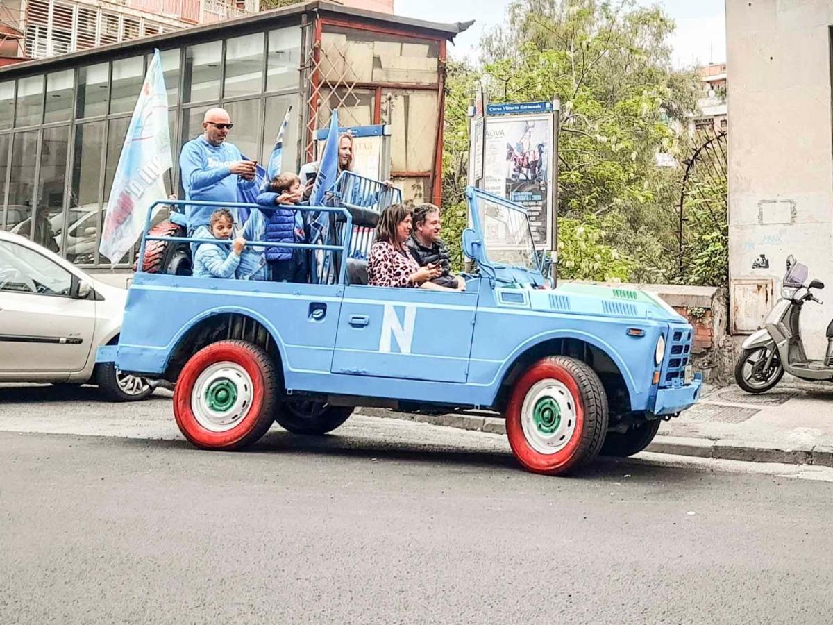 Da Nonna Lina Ai Quartieri Неаполь Экстерьер фото